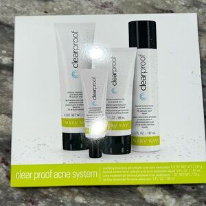 Brand New Mary Kay clearproof acne system